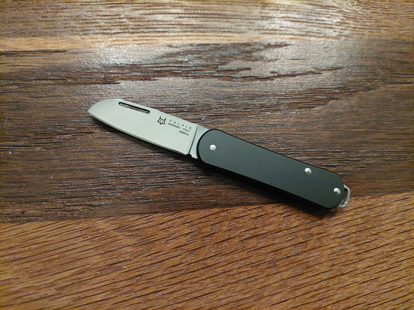 Fox Vulpis FX-VP108 BK Svartur