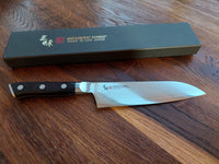 Zanmai Classic Damascus Santoku 18cm