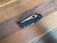 Spyderco Endela Svartur