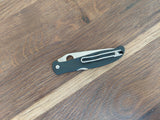 Spyderco Charisma